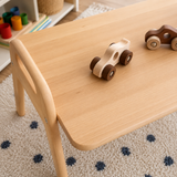 Montessori Bodentisch aus massivem Buchenholz