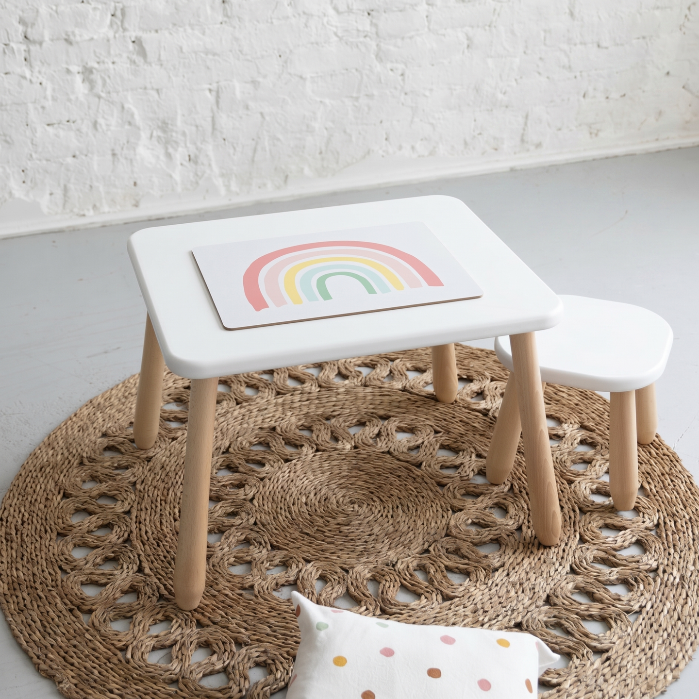 Solo Set "Minimal" – Kindertisch & Hocker aus massivem Buchenholz