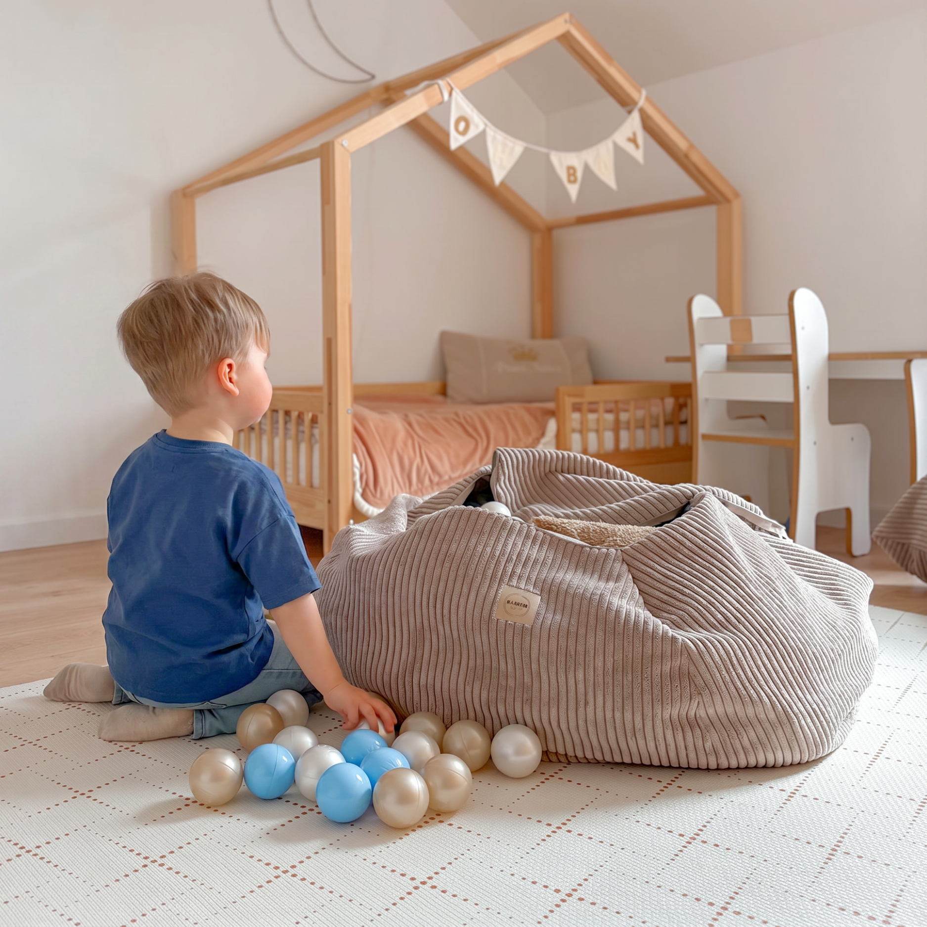 "Toy Nest" befüllbarer Aufbewahrungs-Sitzsack 82x50cm