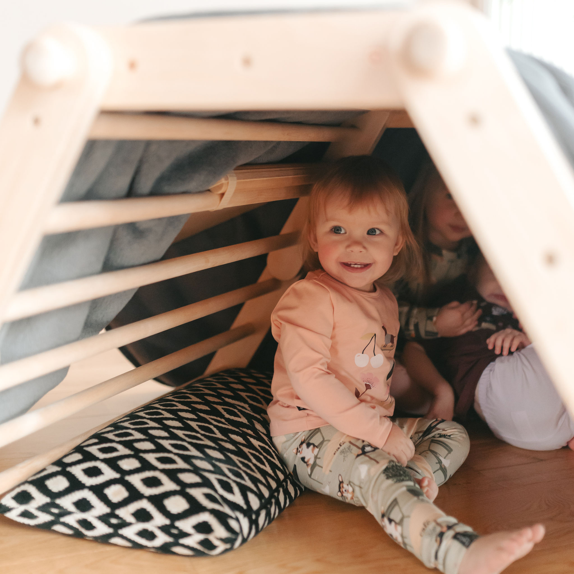 FIPITRI® – Modifizierbarer Montessori Kletterrahmen mit 5 Segmenten