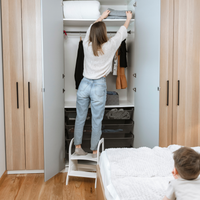 MIIMO® – Höhenverstellbarer Montessori Tritthocker aus Holz