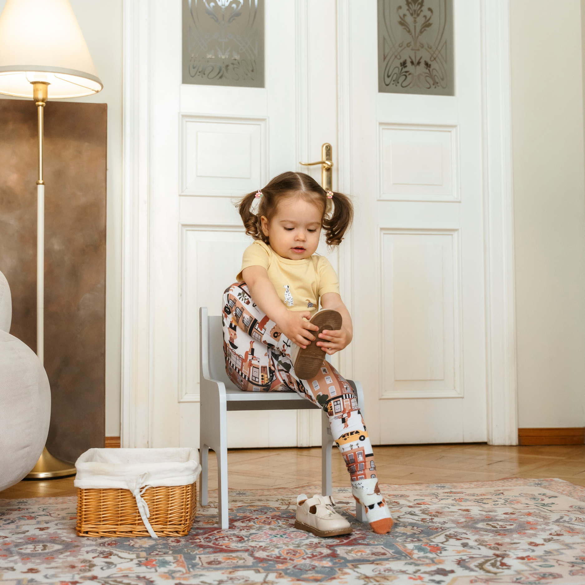 Tulla® Kinderstuhl – 3fach höhenverstellbarer Montessori Stuhl aus Holz