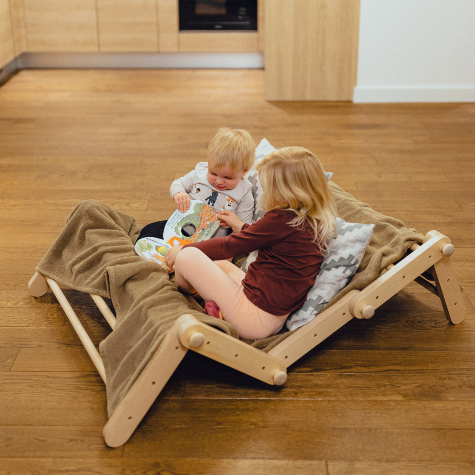 FIPITRI® – Modifizierbarer Montessori Kletterrahmen mit 5 Segmenten