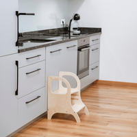 MIIMO® – Höhenverstellbarer Montessori Tritthocker aus Holz