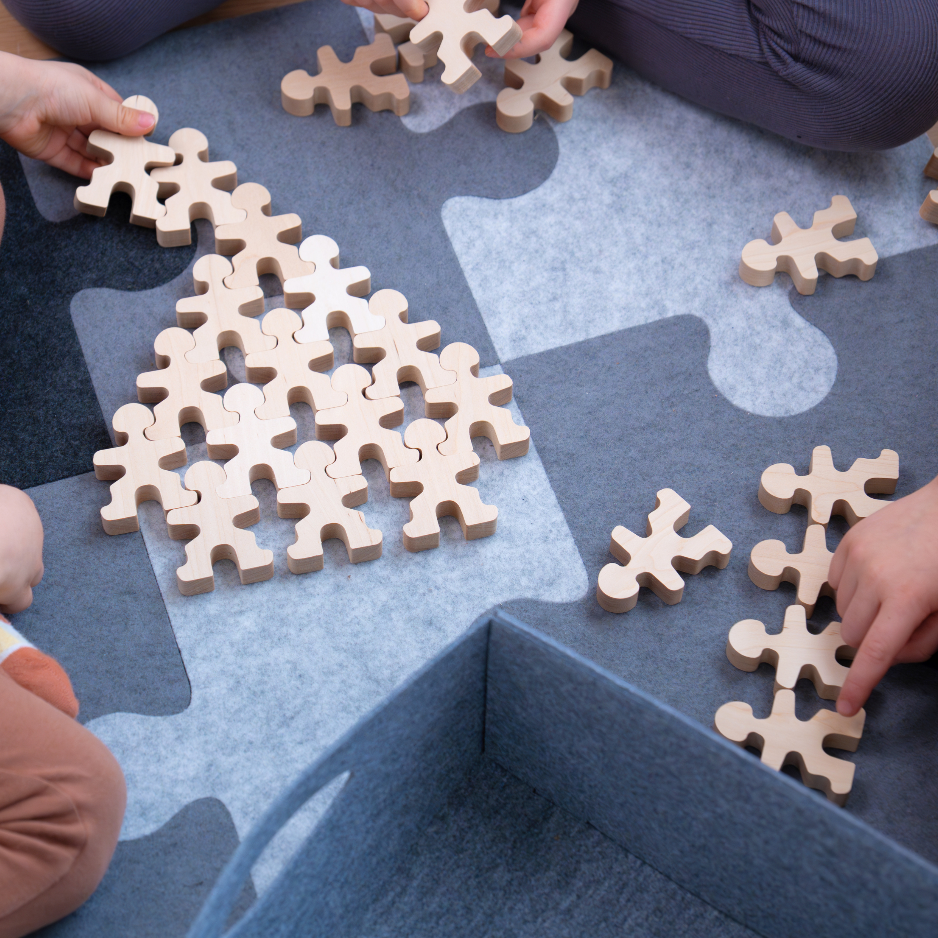Flockmen® – Montessori Holzfiguren für kreatives Spielen