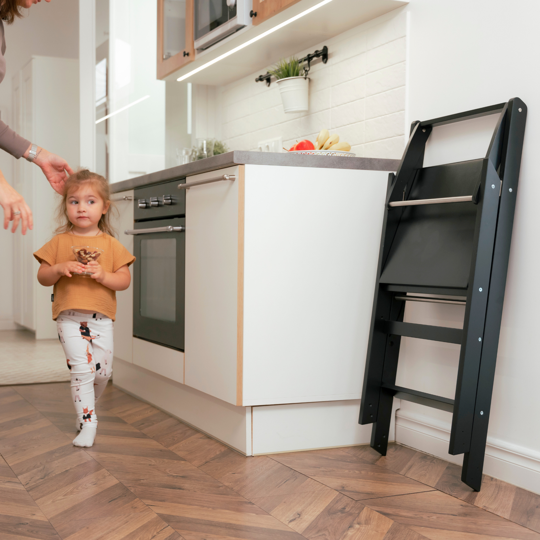 STEP’n’FOLD® – Faltbarer Montessori Lernturm mit verstellbarer Höhe