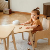 Tulla® Kindertisch – Mitwachsender Montessori Tisch aus Holz