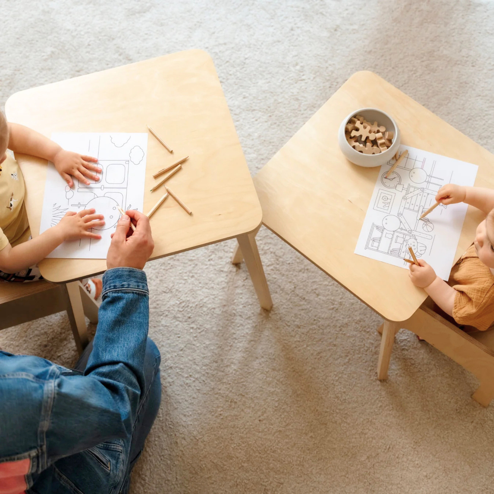 Tulla® Kindertisch – Mitwachsender Montessori Tisch aus Holz