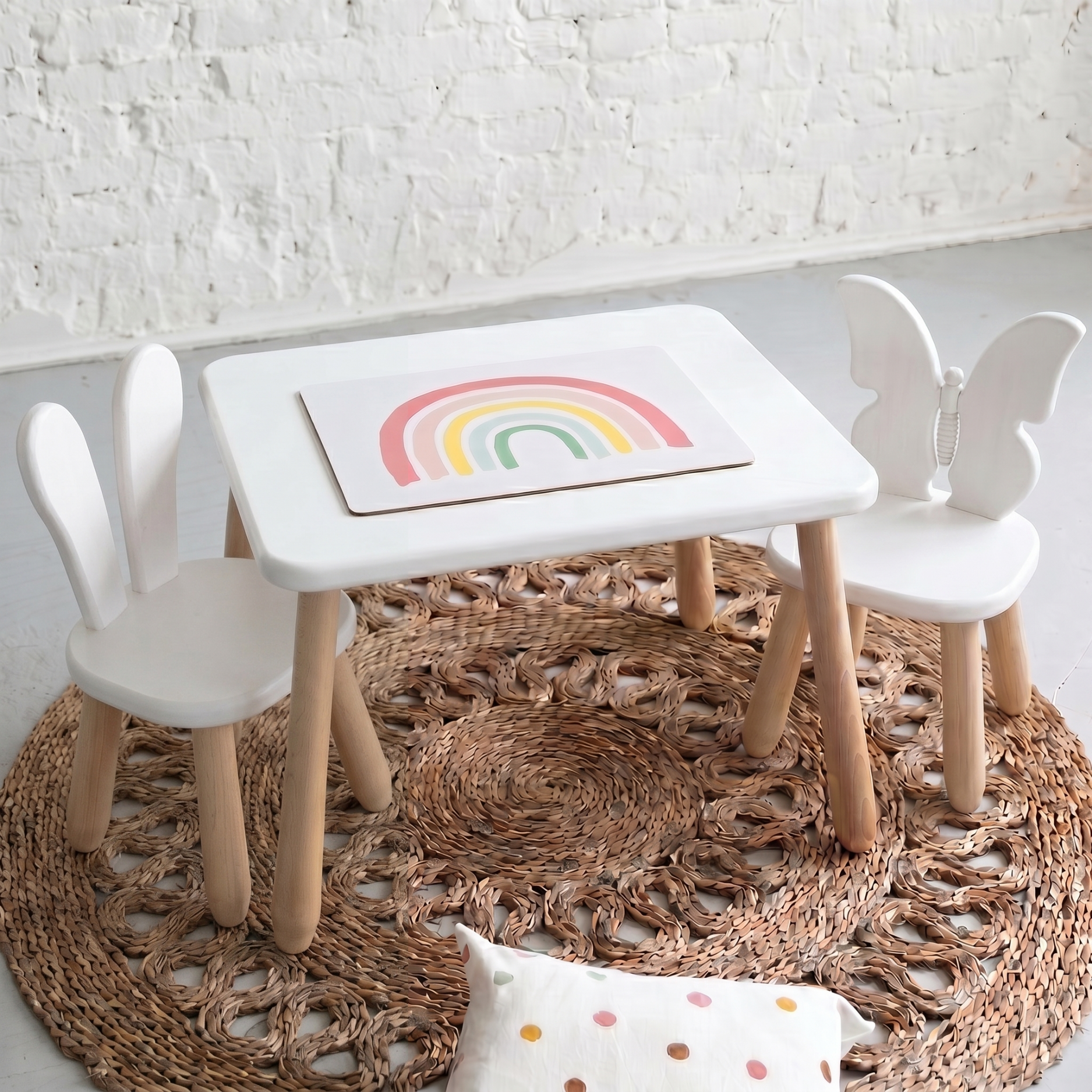 Duo Set "Spring" - Kindertisch & 2 Stühle aus massivem Buchenholz
