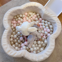 "Woolly Bloom" Bällebad 95x30cm mit 200 Bällen