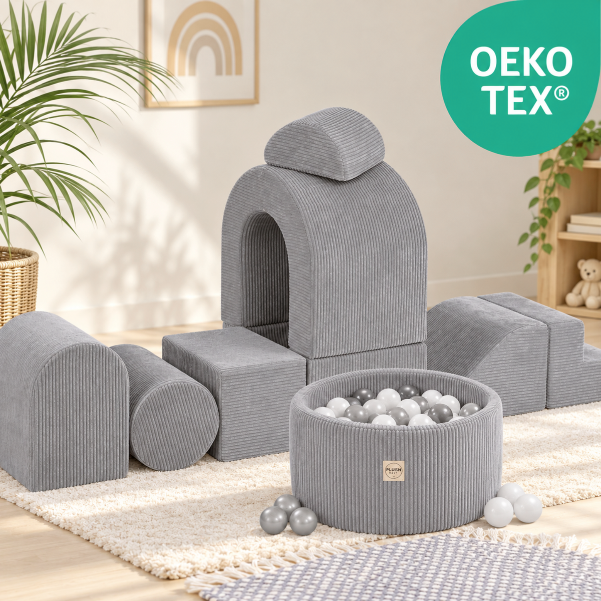 "Dreamy Castle" indoor playground set with small ball pit & 150 balls